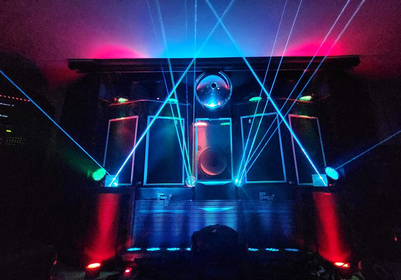 DIY Concert Light Show DJD Labs diy-concert-light-show-djd-labs