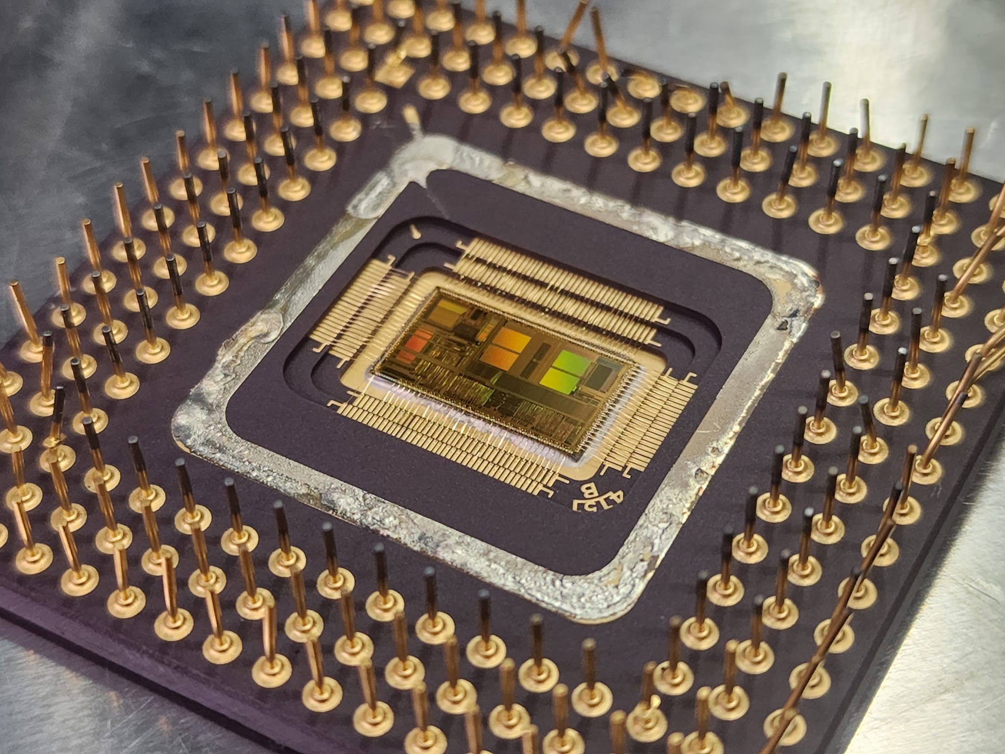 Intel 486 Under The Microscope DJD Labs